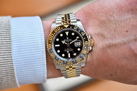 rolex gmt master 2 adjustment.